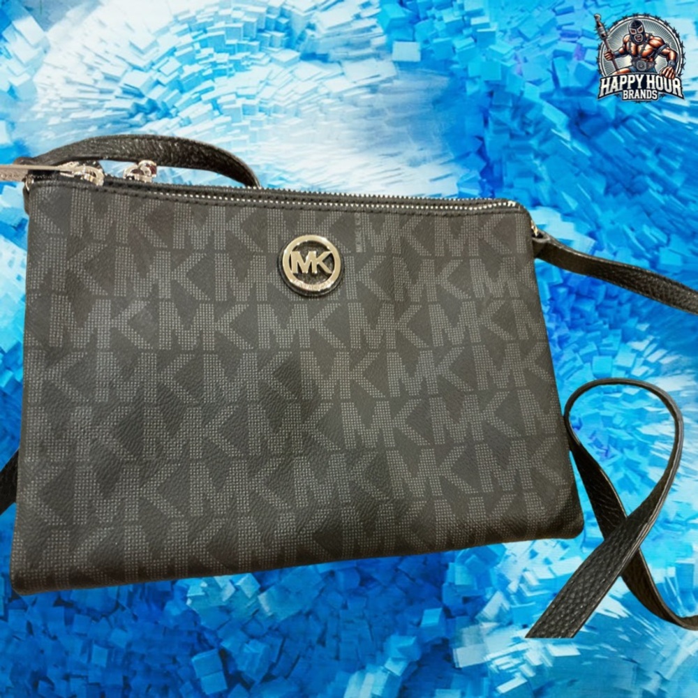 Michael Kors Fulton Double Zip Crossbody Bag - Picture 2 of 4